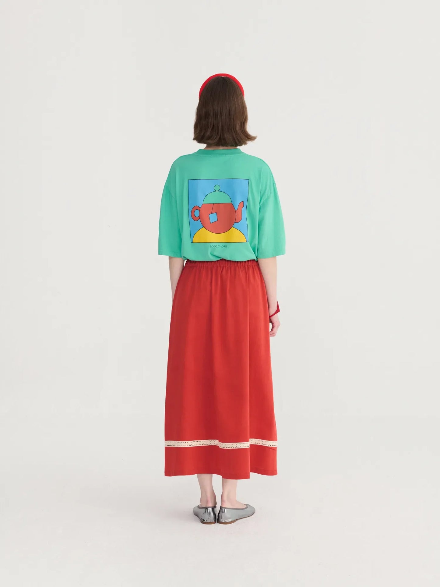 Contrast‑trim evasé skirt
