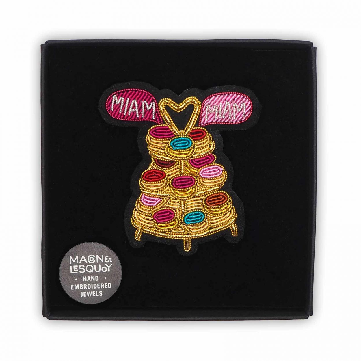 Cake Miam hand embroidered brooch BB01O2C
